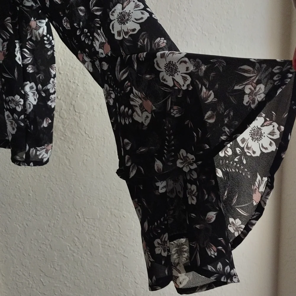 Blouse - Picture 5 of 5